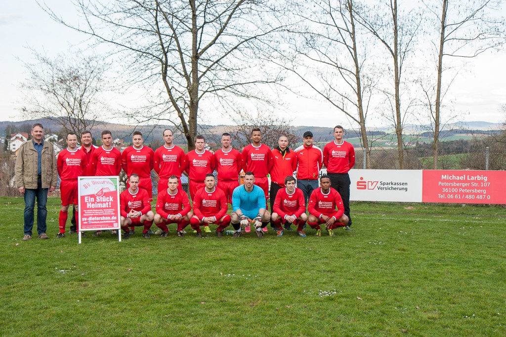 Neues Trikot des SVD von Michael Larbig Sparkassenversicherung